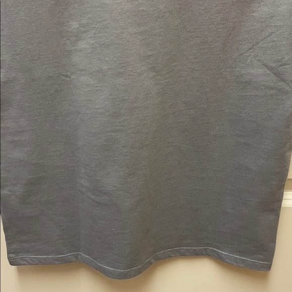 Tommy Hilfiger gray basic tee - Picture 5 of 5